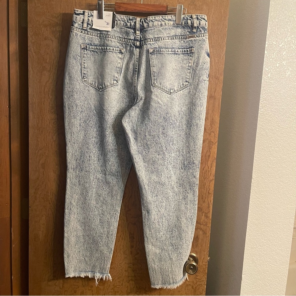 KanCan Collie High Rise Distressed Medium Wash Jeans Sz 15/31 - Picture 4 of 6